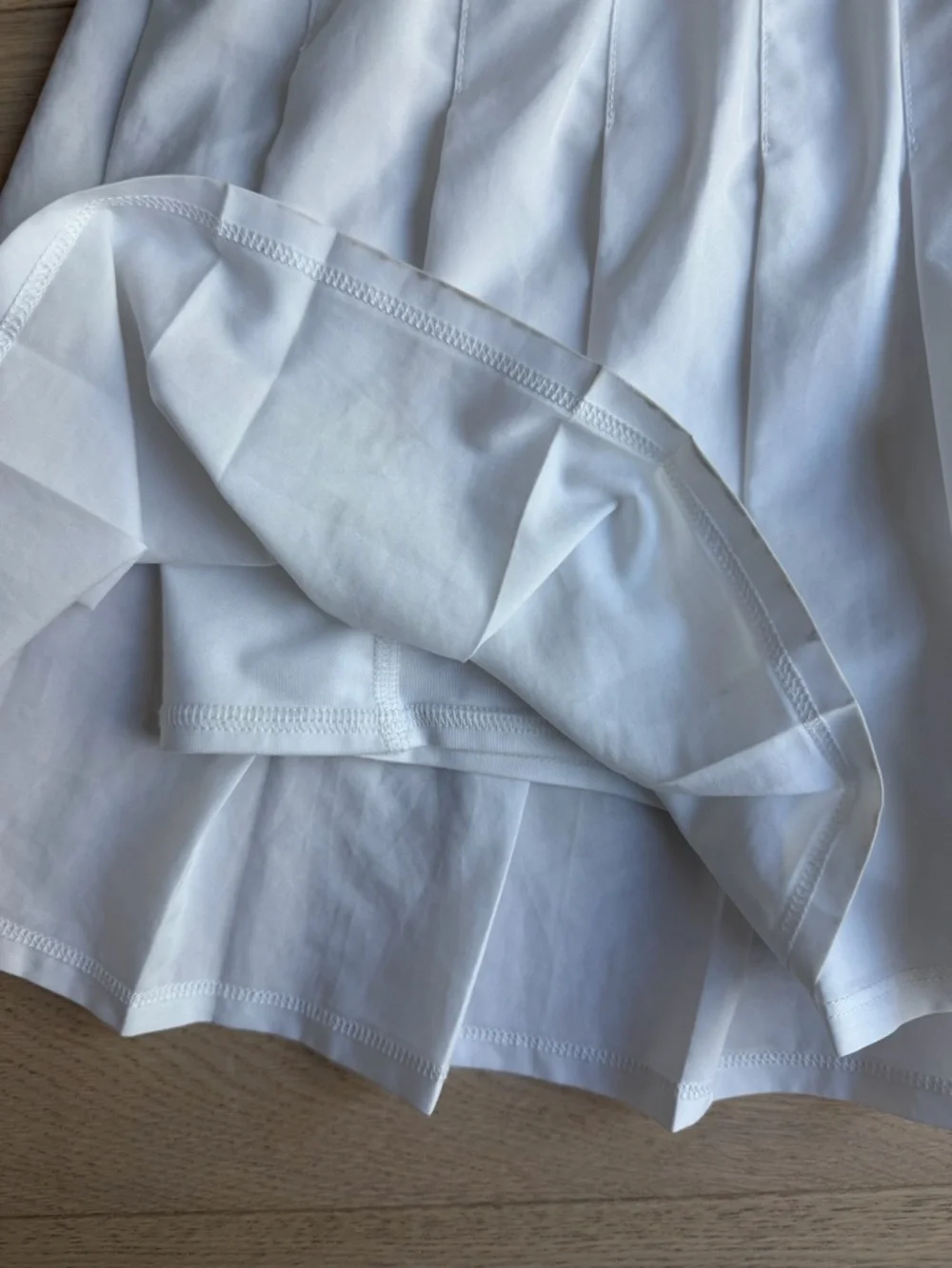 ALO Yoga Varsity Skirt